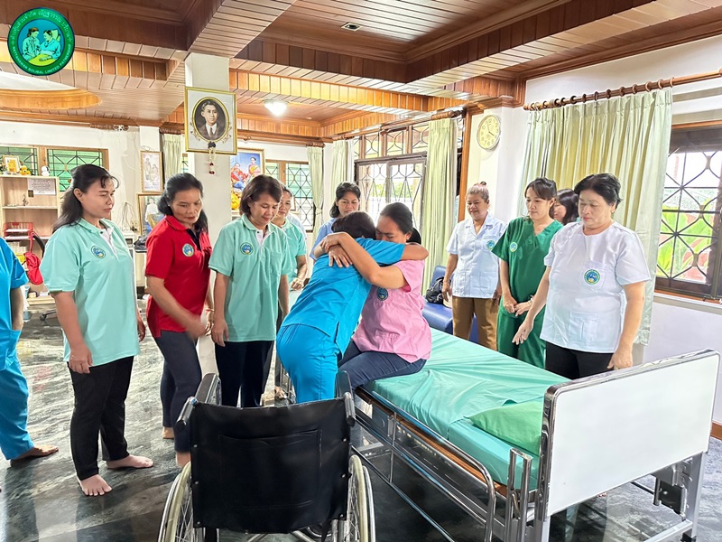 บริการส่งพนักงานดูแลผู้ป่วยพักฟื้น